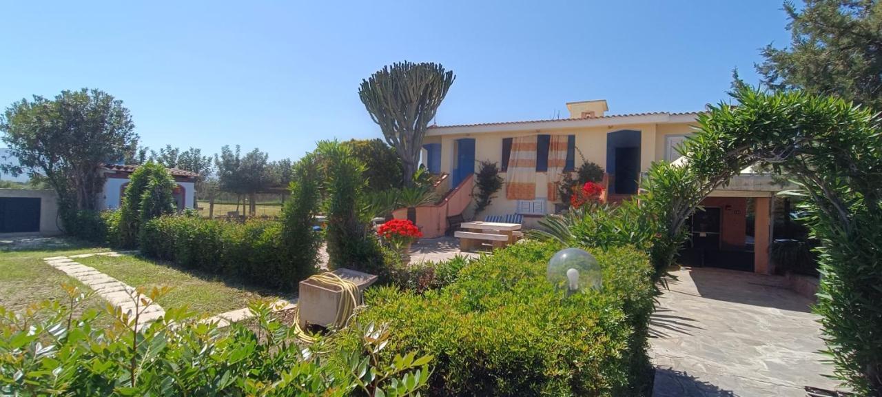 Orosei Re - Villa Aurora Rimedia A 50 Metri Dal Mare Екстер'єр фото